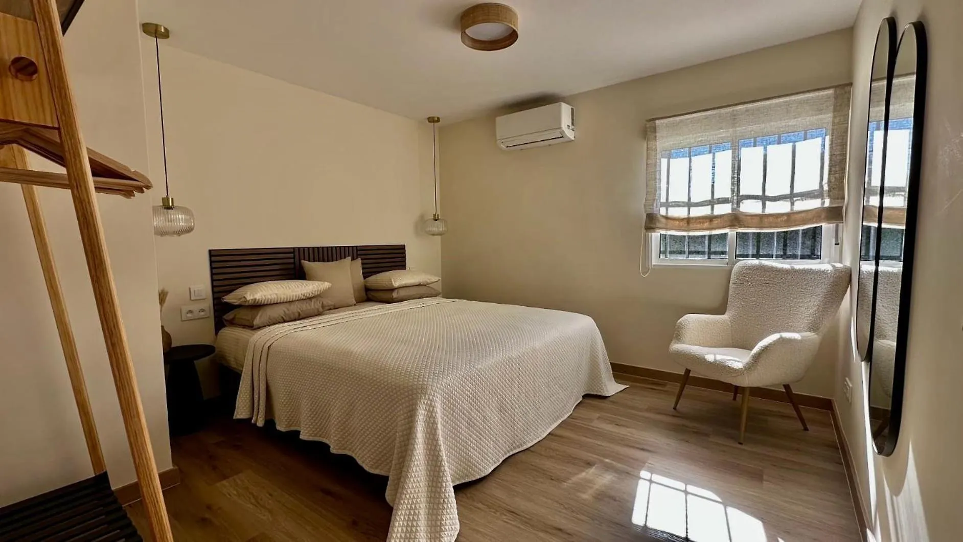 Waves & Pines Apartment El Paraiso, Benamara Estepona Spain