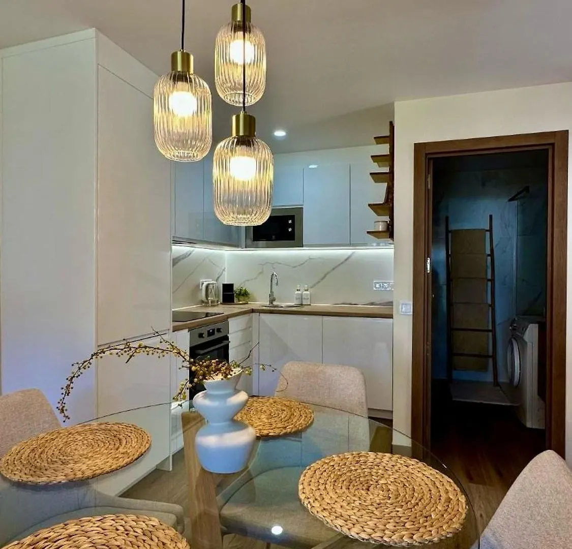 Waves & Pines Apartment El Paraiso, Benamara Estepona 0*,  Spain