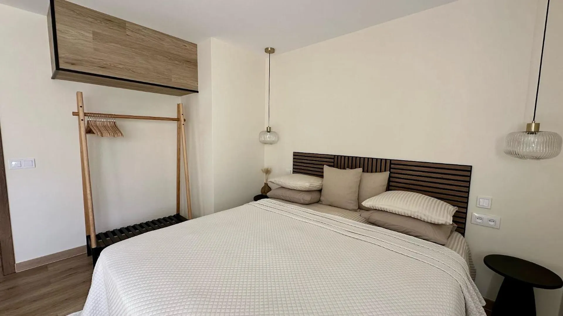 Waves & Pines Apartment El Paraiso, Benamara Estepona 0*,