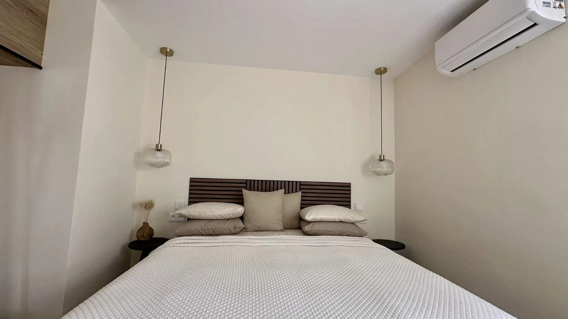 Waves & Pines Apartment El Paraiso, Benamara Estepona Spain