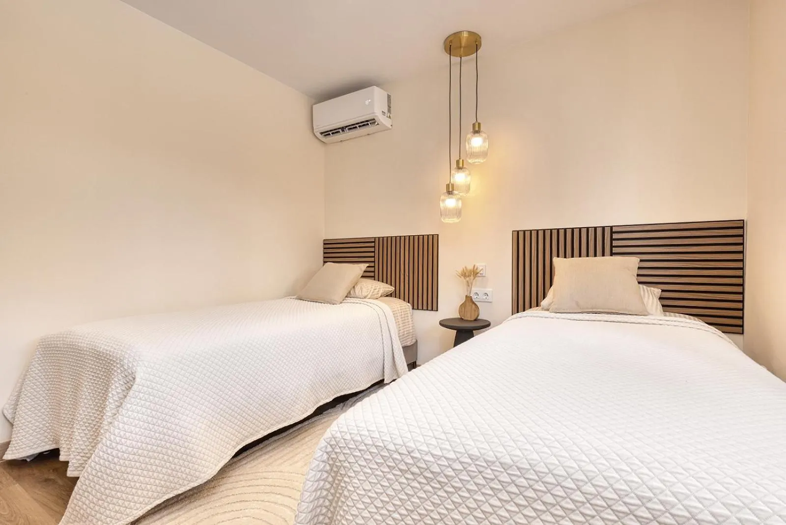 Waves & Pines Apartment El Paraiso, Benamara Estepona 0*,