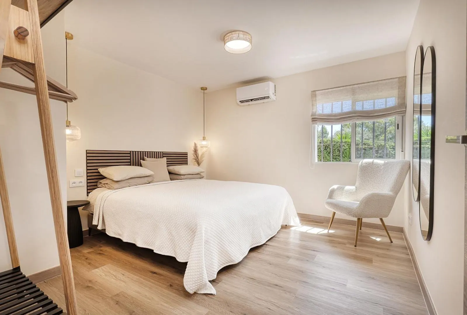 Waves & Pines Apartment El Paraiso, Benamara Estepona